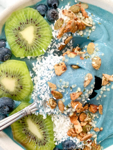 How to make the best smoothie bowl ever - featured