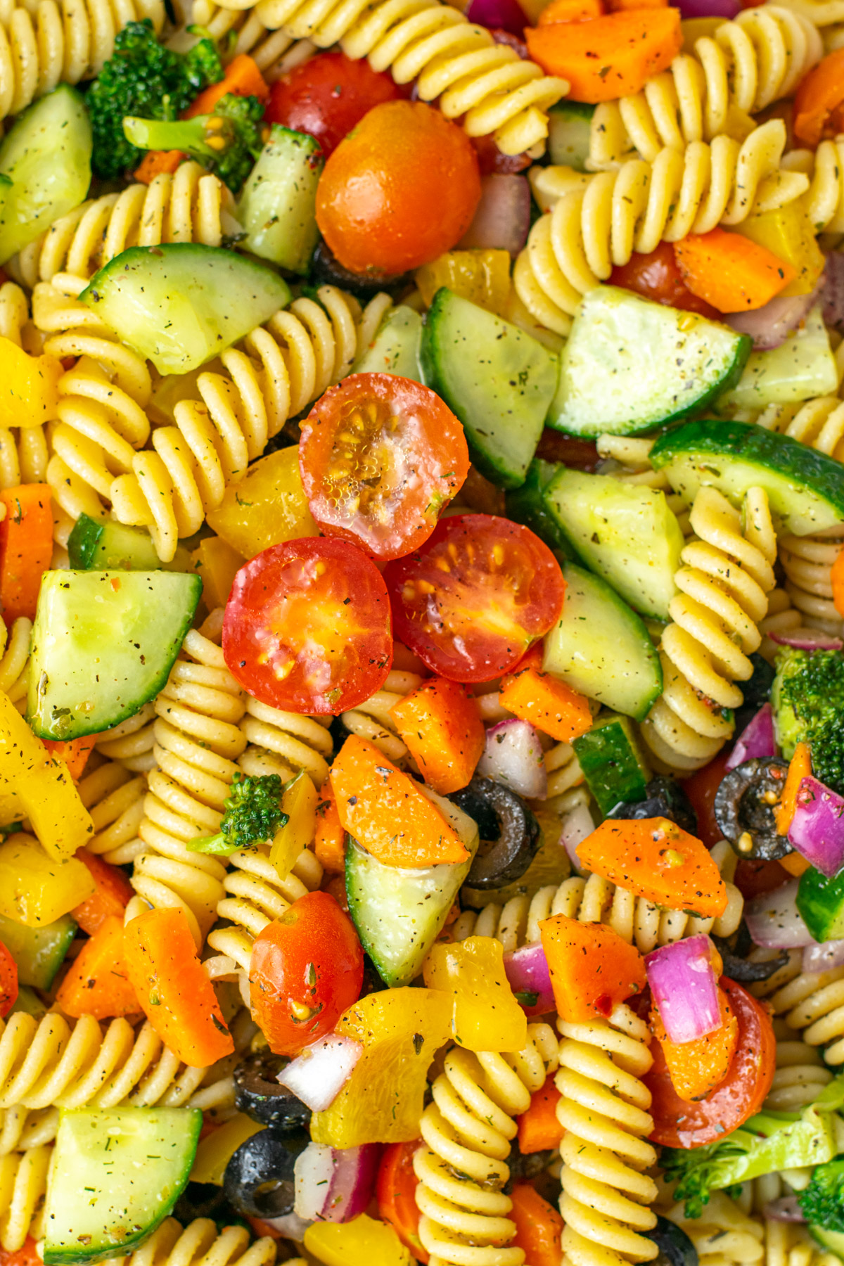 close up of gluten free pasta salad